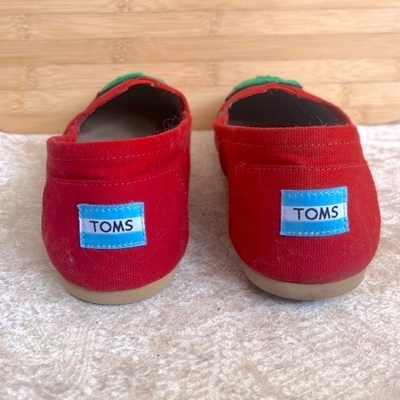 Brand New Toms Custom Cherry Red Sequin Sparkly Casual Slip On Shoes Flats - Picture 8 of 15